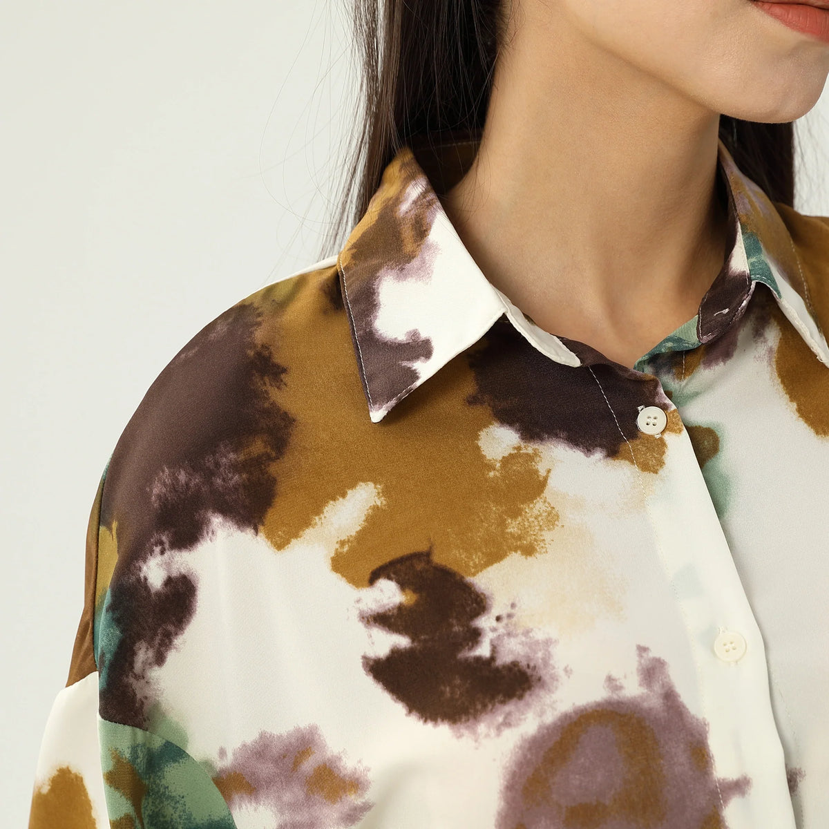 قميص مطبوع للنساء