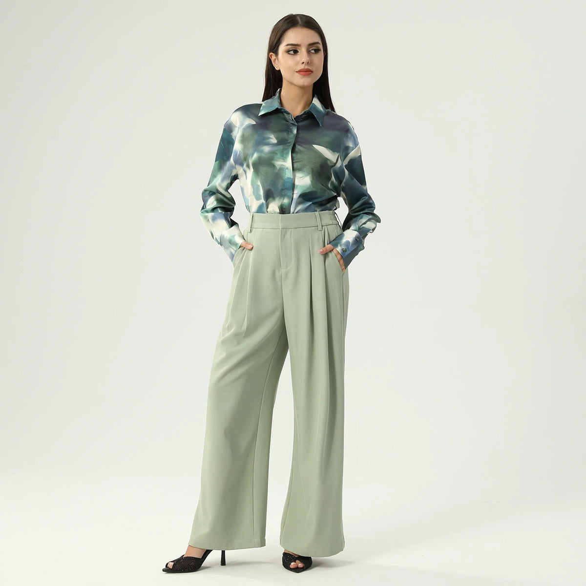 قميص مطبوع للنساء