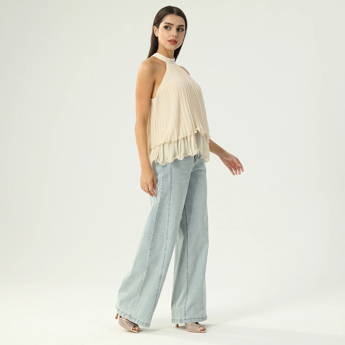 بلوزة ساده عصرية للنساء