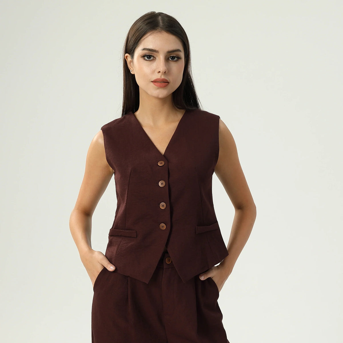 طقم قطعتين ساده للنساء