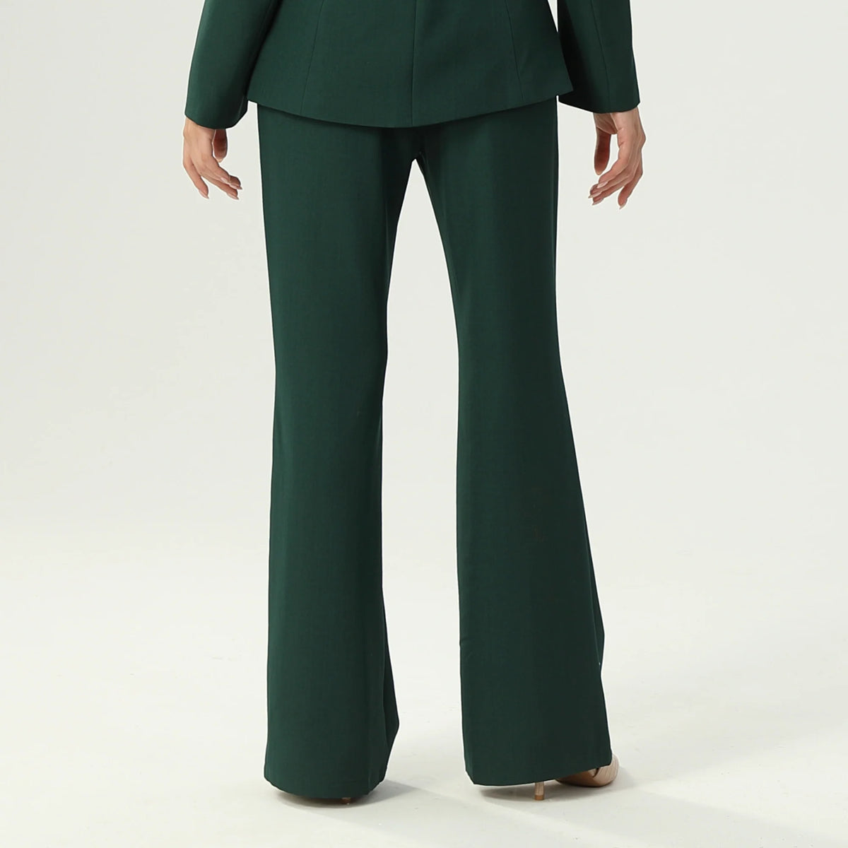 بنطال ساده للنساء