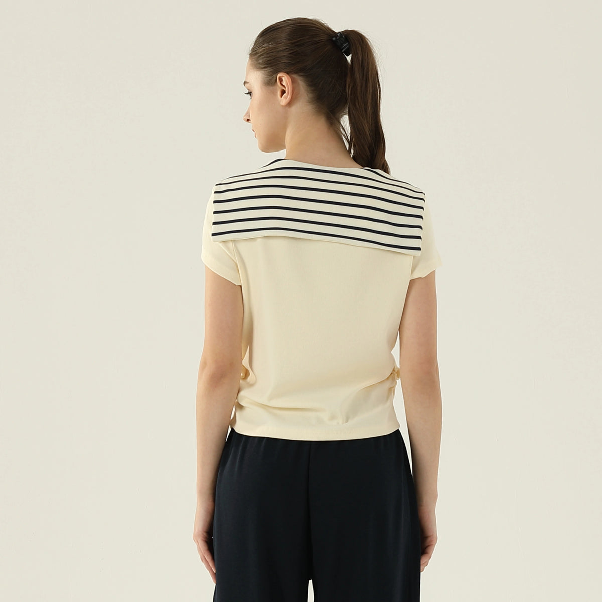 تيشيرت قطعتين للنساء