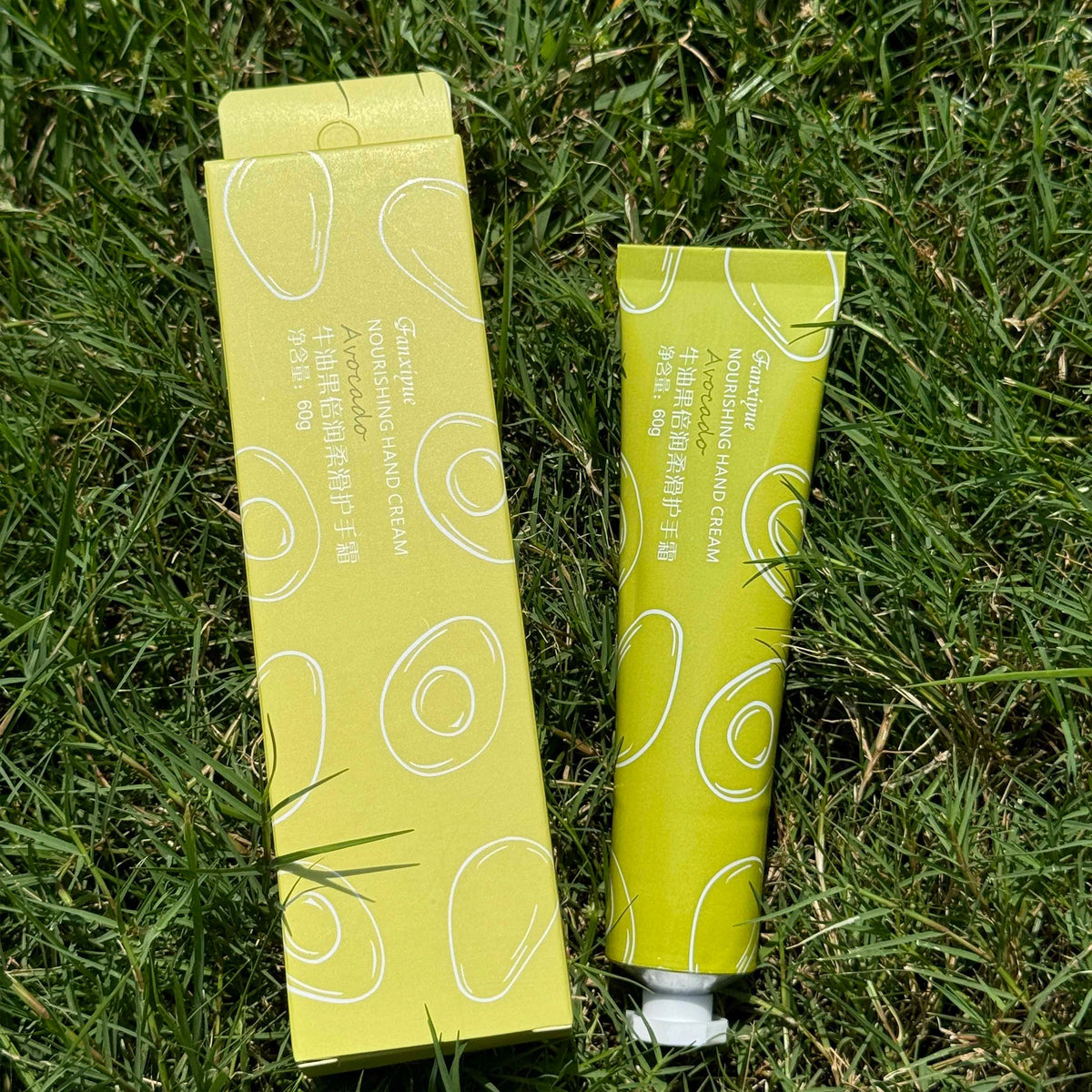 كريم مرطب اليدين بخلاصة الأفوكادو