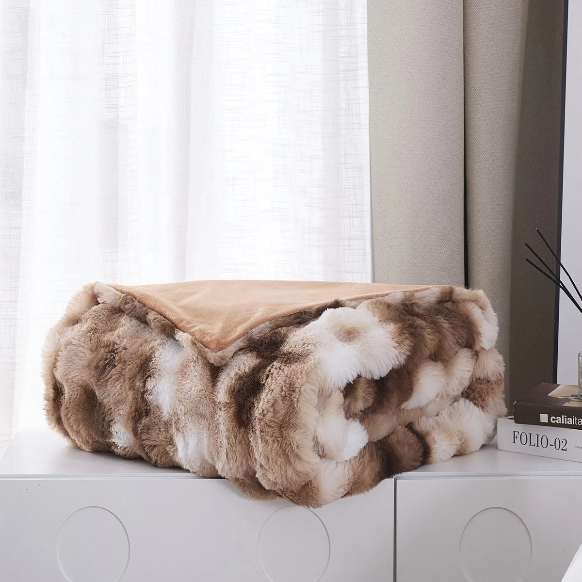 Luxury Double-Sided Faux Fur Winter Blanket Image