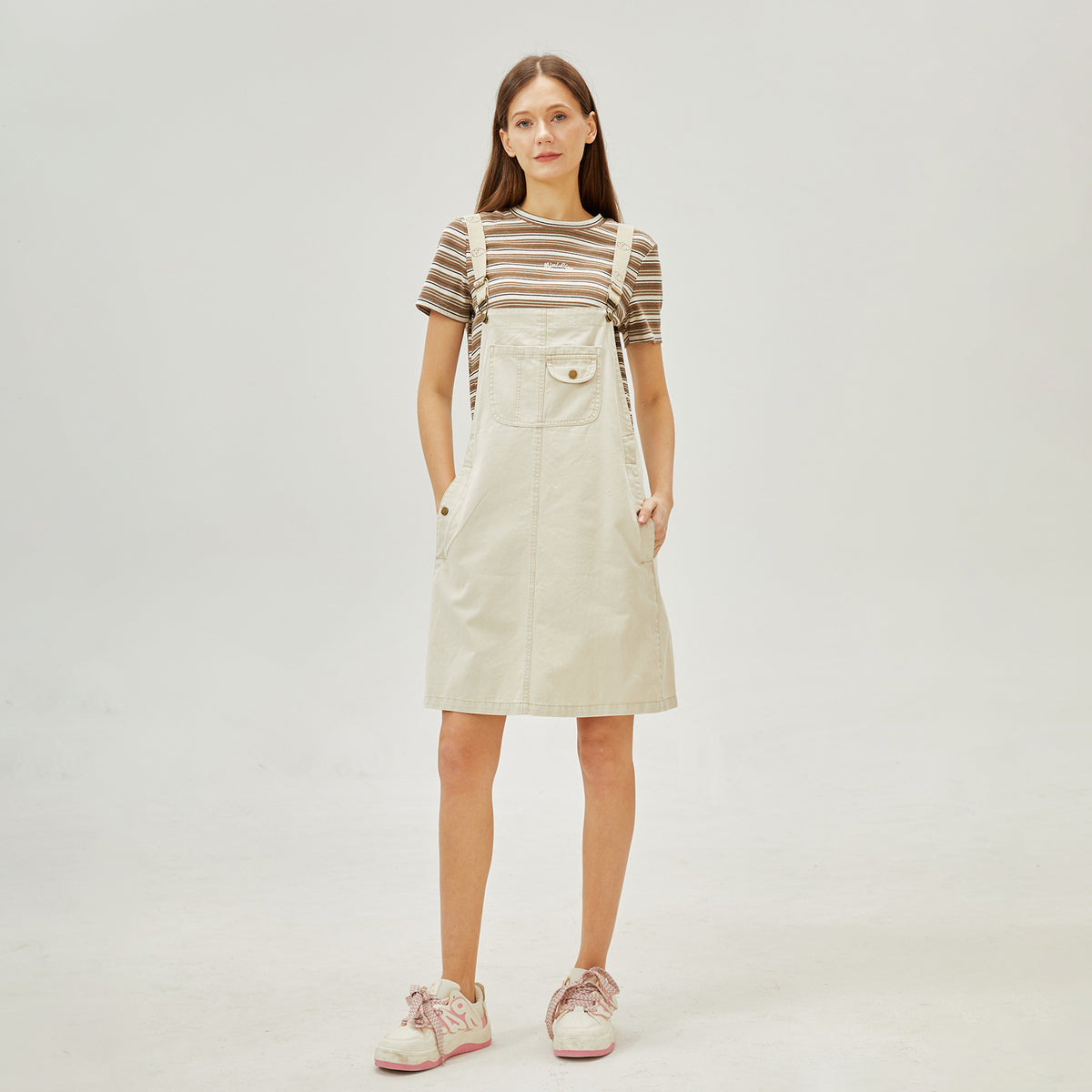 فستان عصري مخطط مكون من قطعتين للنساء