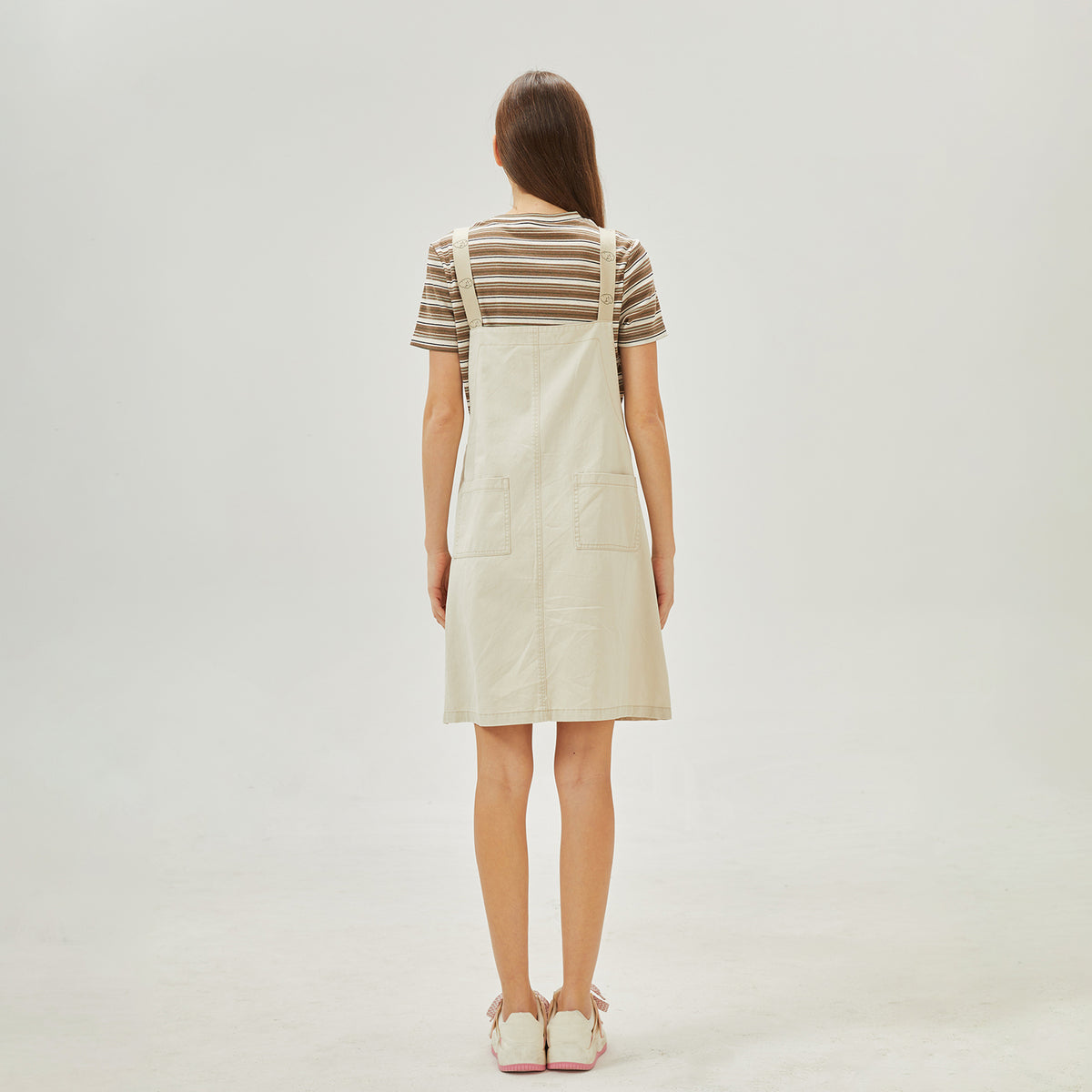 فستان عصري مخطط مكون من قطعتين للنساء