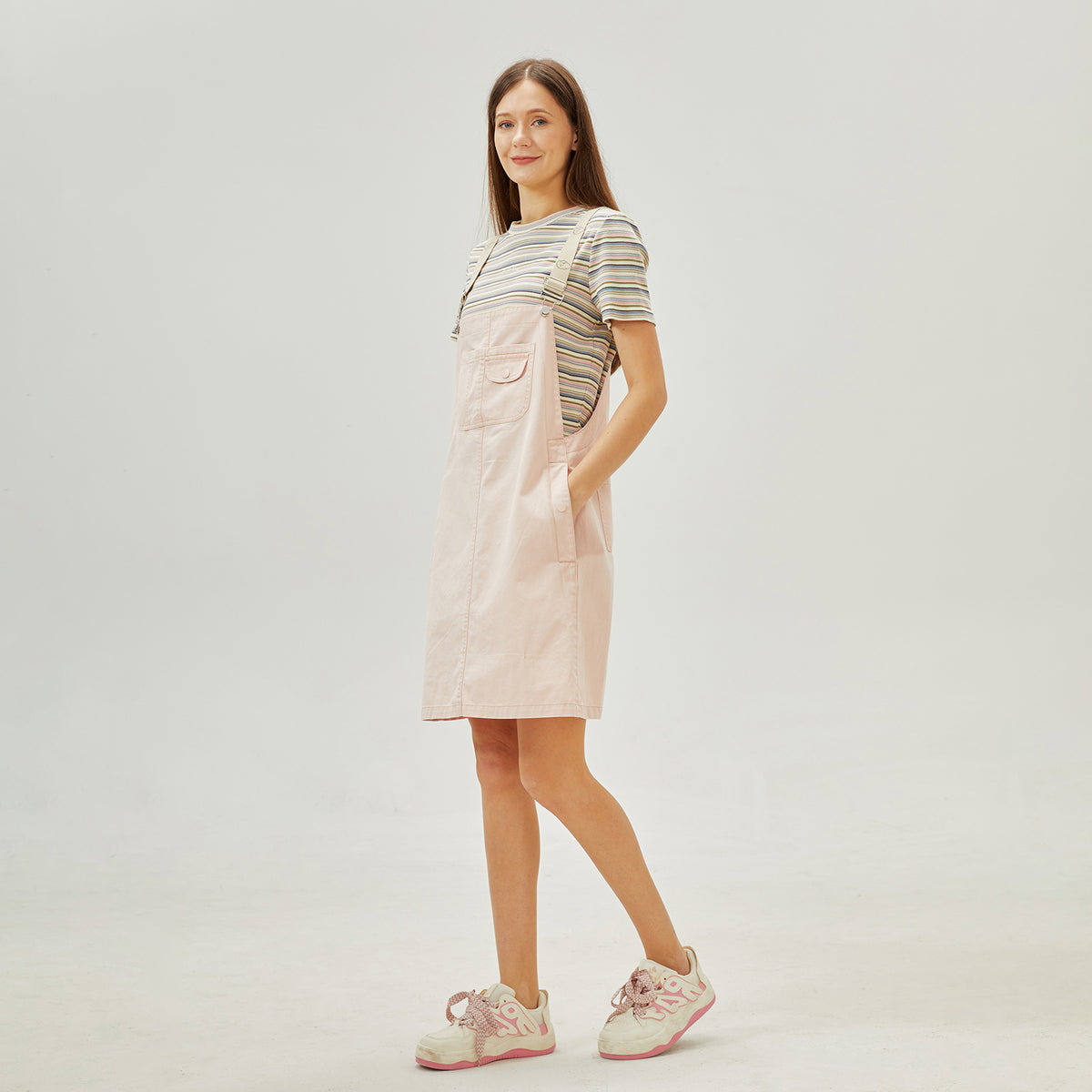 فستان عصري مخطط مكون من قطعتين للنساء