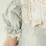 فستان مزين بنمط الزهور للبنات