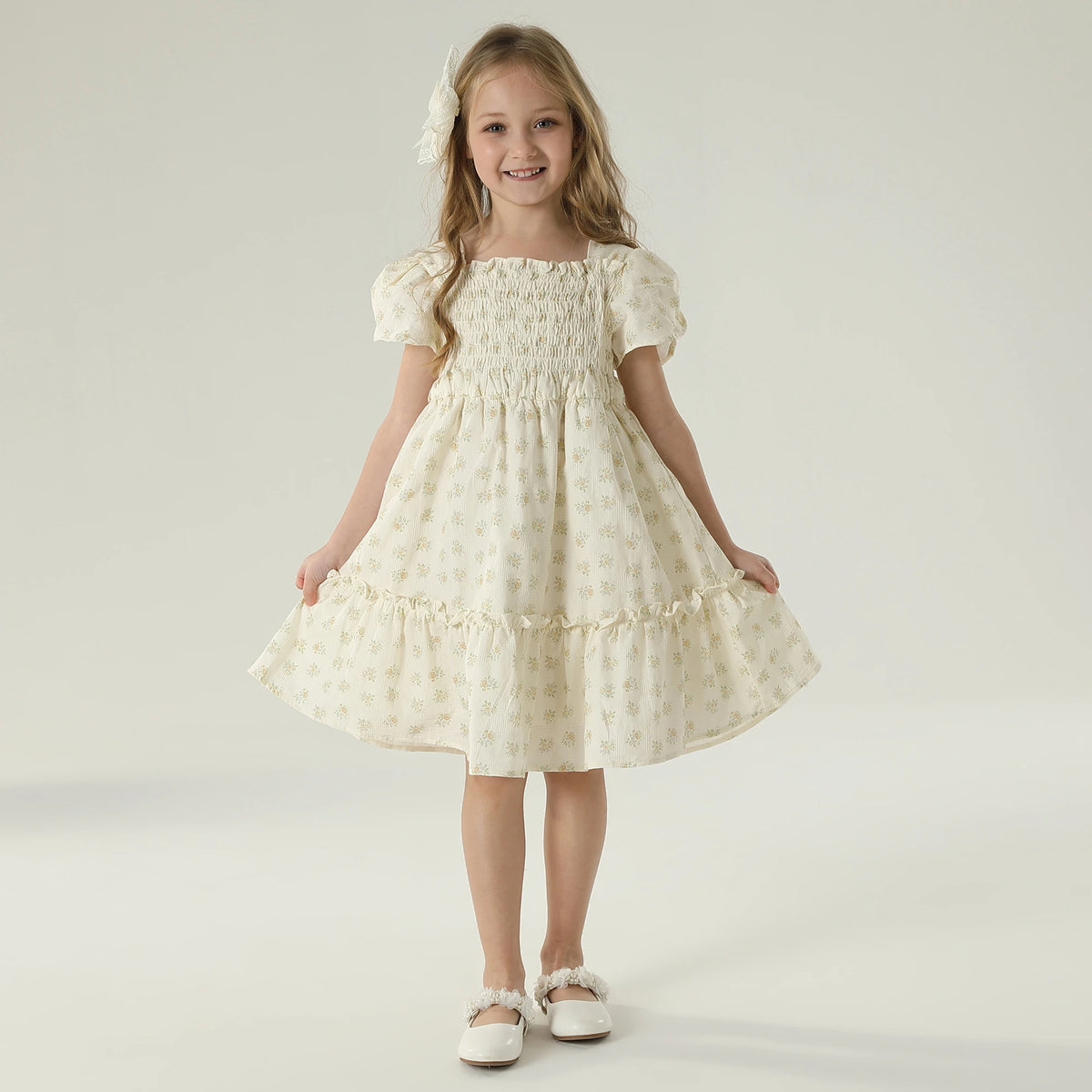 فستان مزين بنمط الزهور للبنات