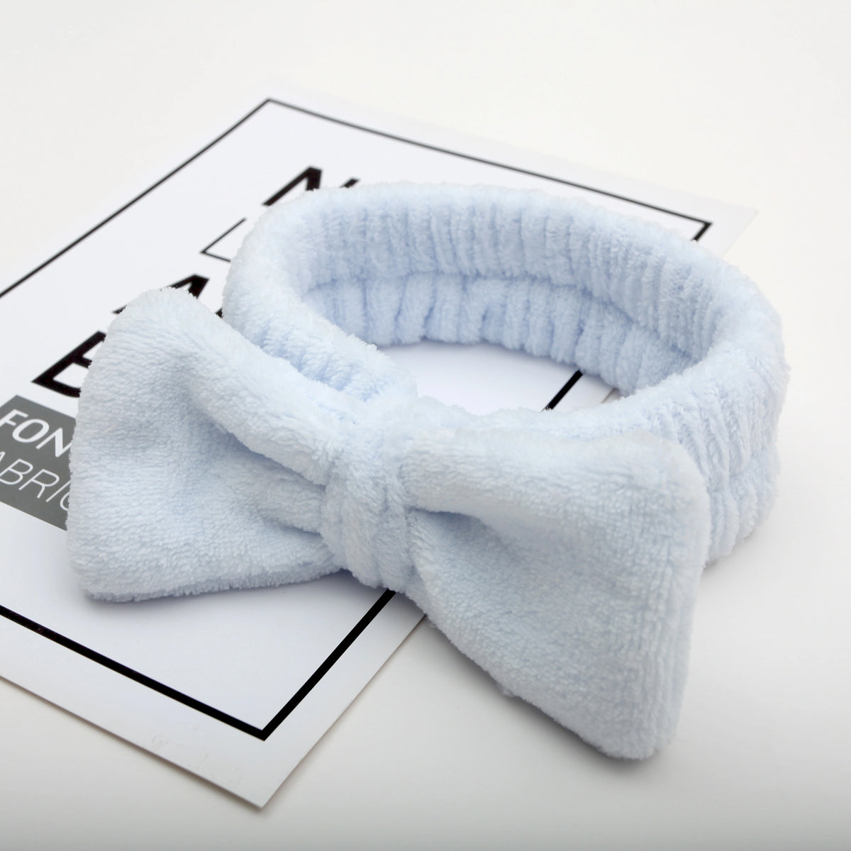 عصابة رأس للنساء