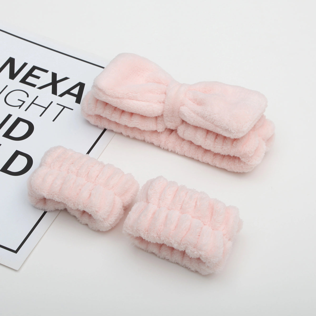 عصابة رأس للنساء