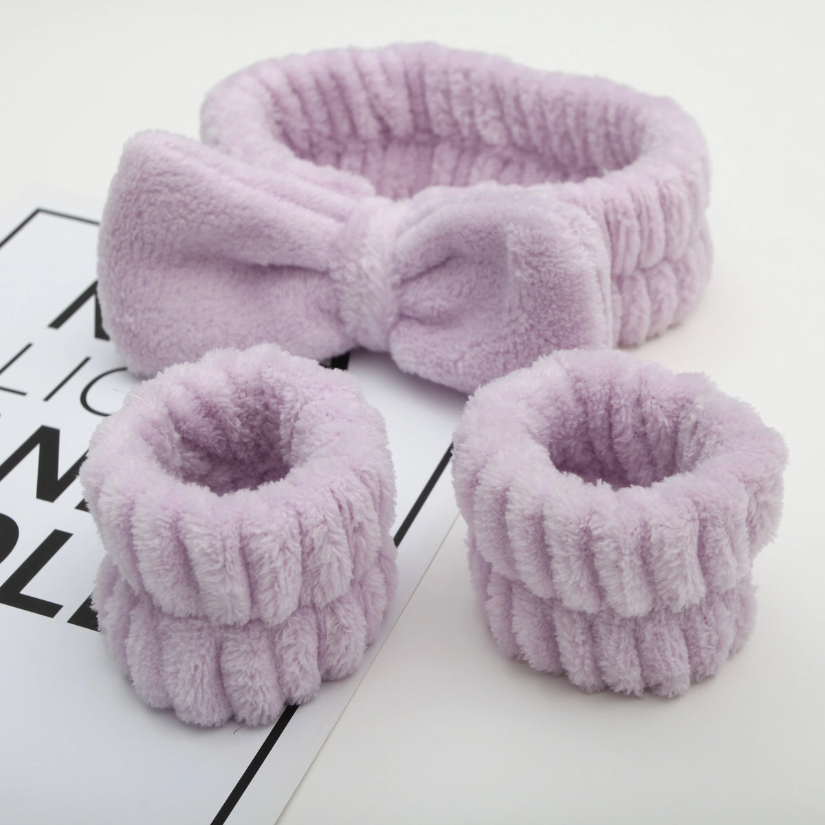 عصابة رأس للنساء