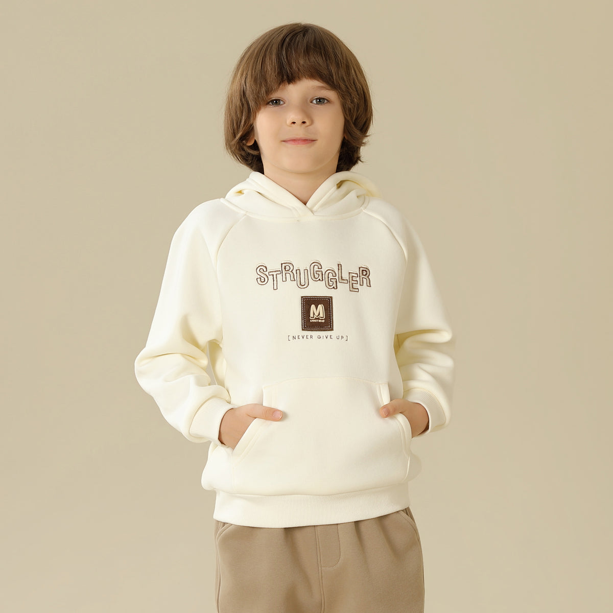 هودي مطرّز للأولاد