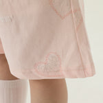 طقم بيجامة مزين بطباعة للمواليد البنات