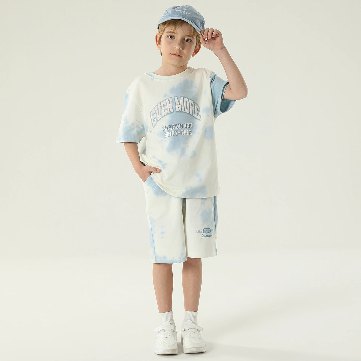 طقم بيجاما مزين بطباعة 2 قطعة للأولاد