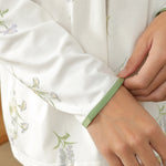 بيجاما مزينة بالزهور للنساء