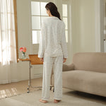 بيجاما مزينة بالزهور للنساء