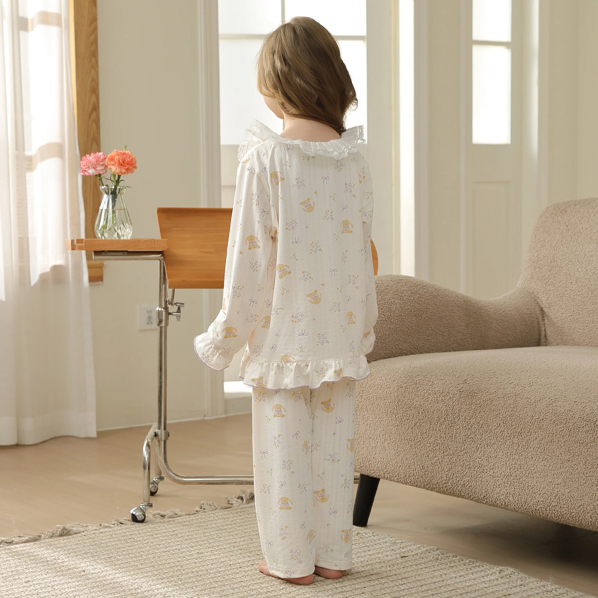 بيجاما مزينة بطباعة للبنات