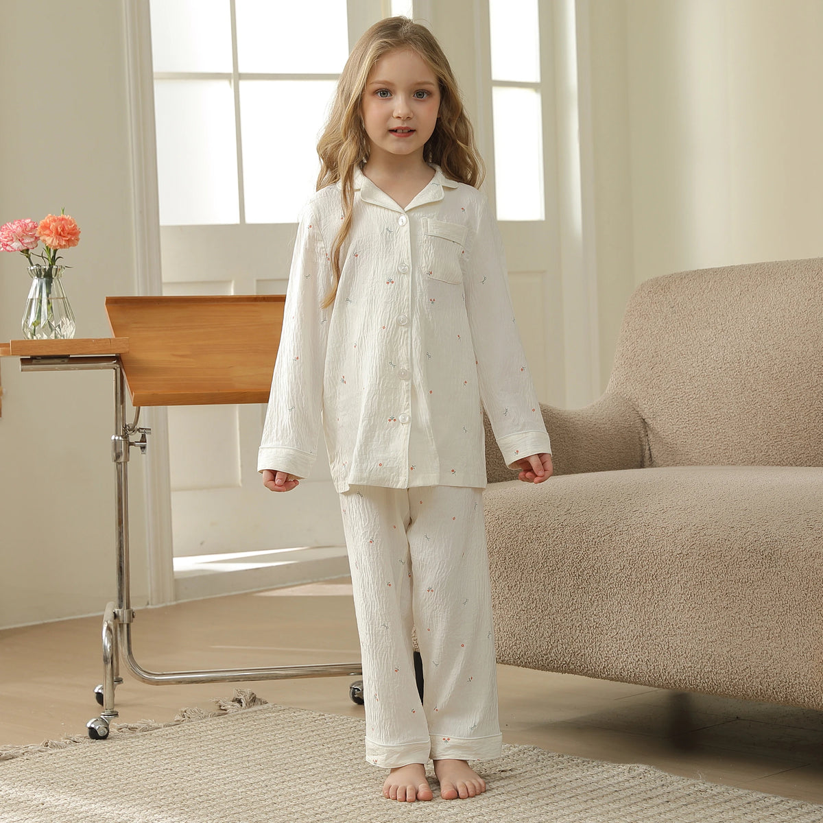 بيجاما مزينة بطباعة للبنات