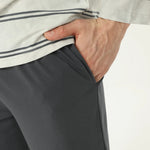 بيجاما مخططة للرجال