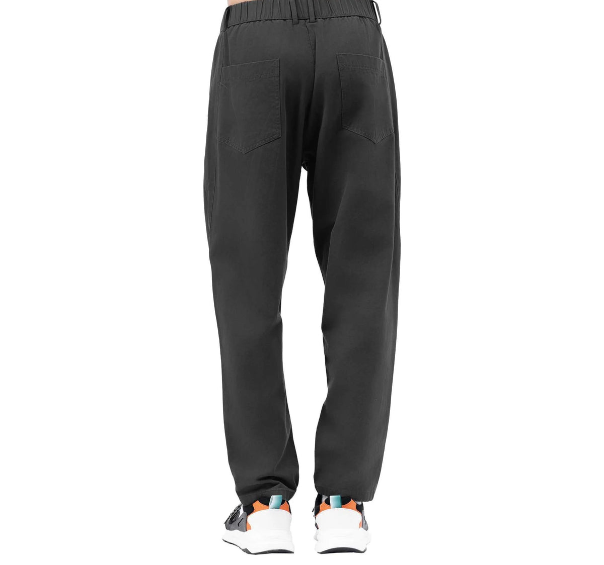 solid casual pants for men image