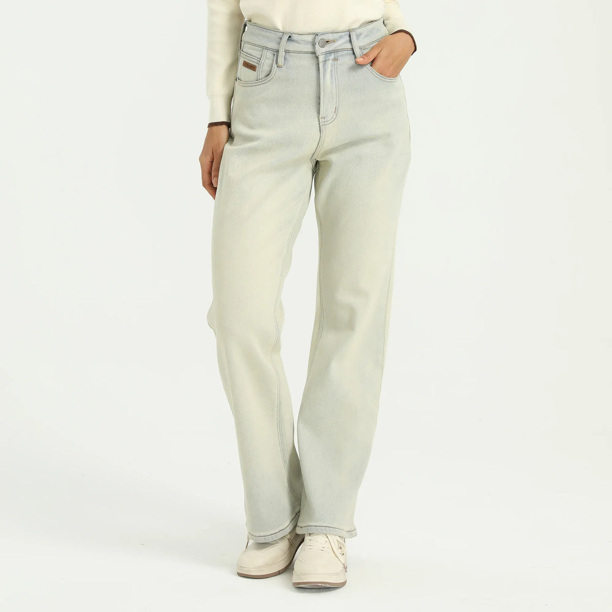 Light Jeans Blue Elegant Washed Jeans Pants for Women Image