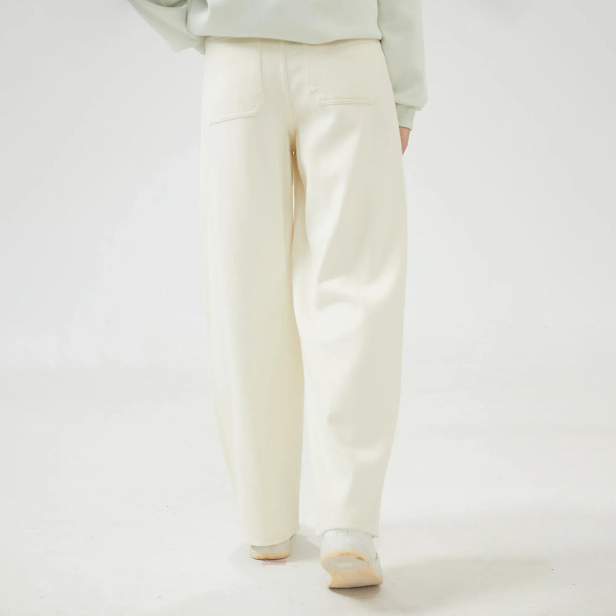 Wide-Leg Mid-Wiast Plain Pants for Women Image