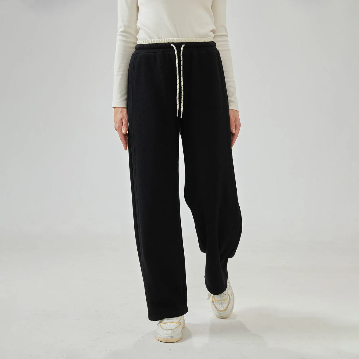 Black Wide-Leg Mid-Wiast Plain Pants for Women Image