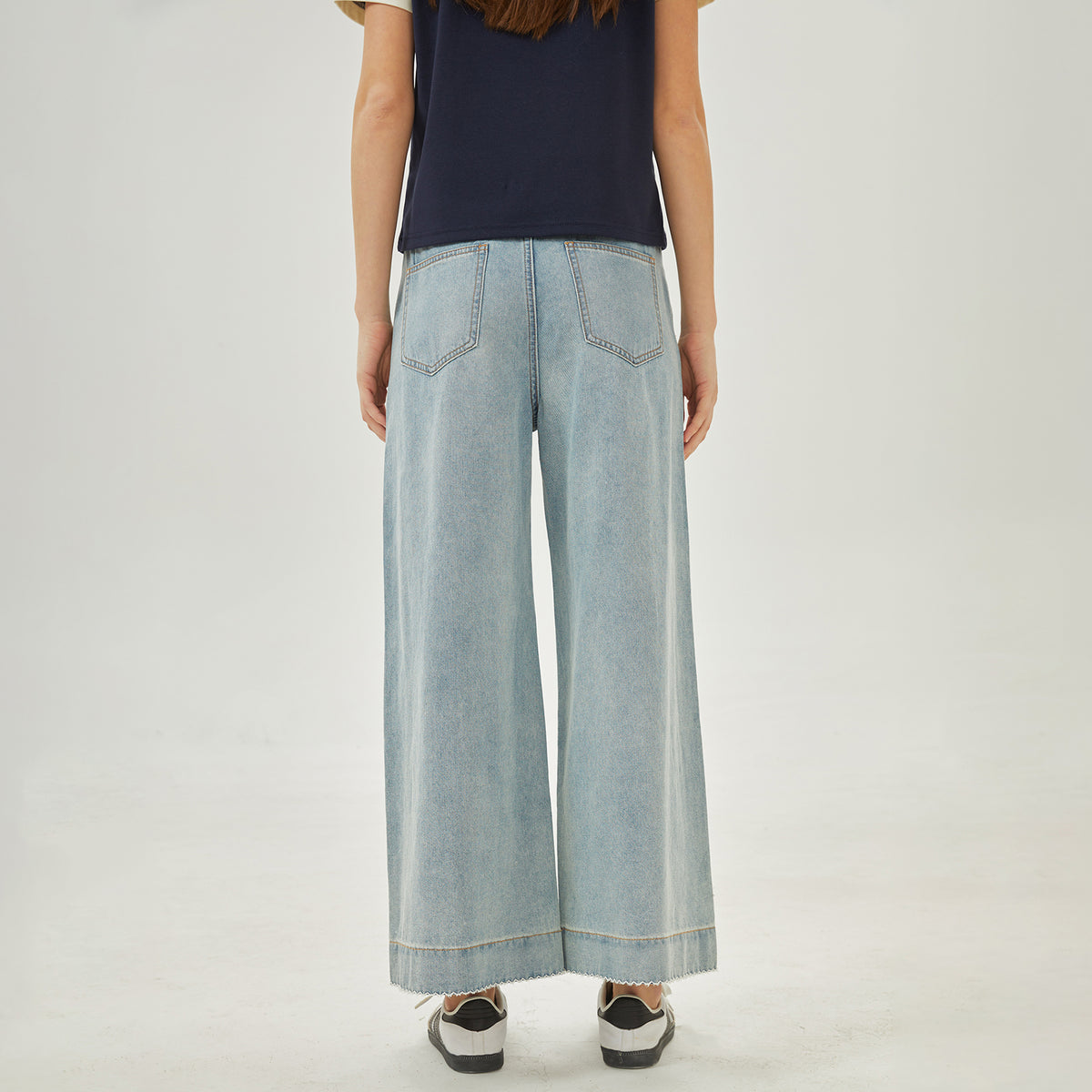 بنطال جينز كاجوال للنساء