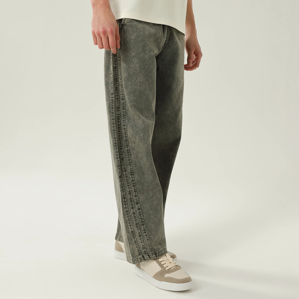 بنطال كاجوال للرجال