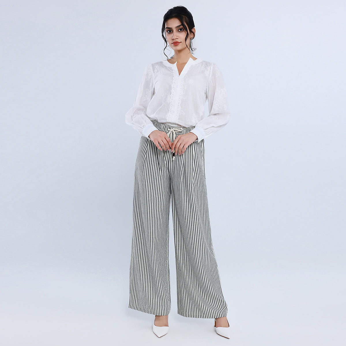 بنطال كاجوال مخطط للنساء