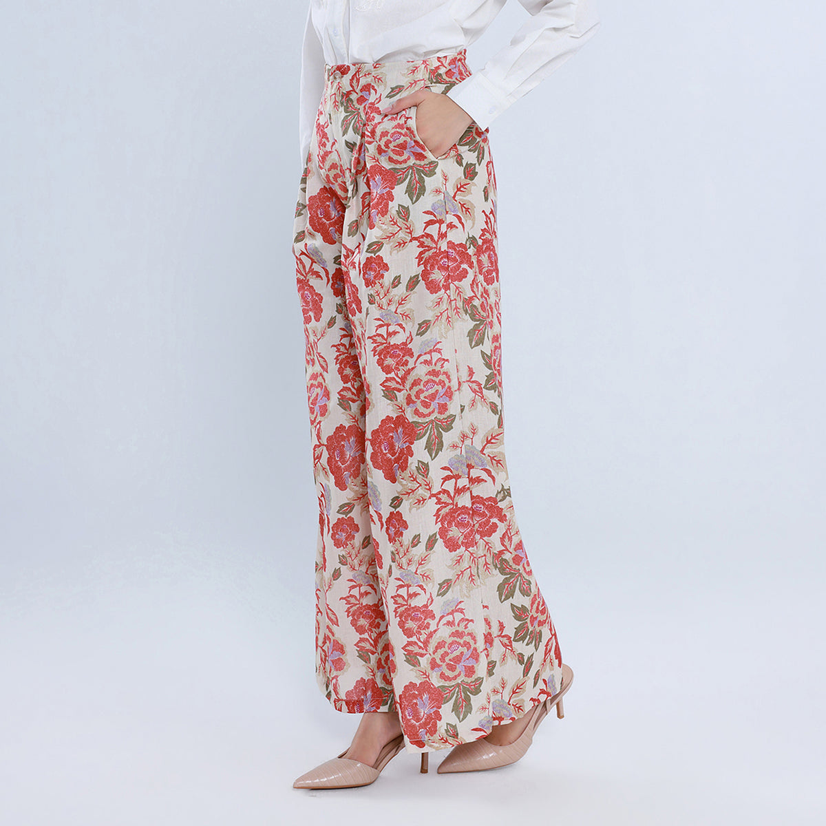 بنطال كاجوال مزين بنمط الزهور للنساء