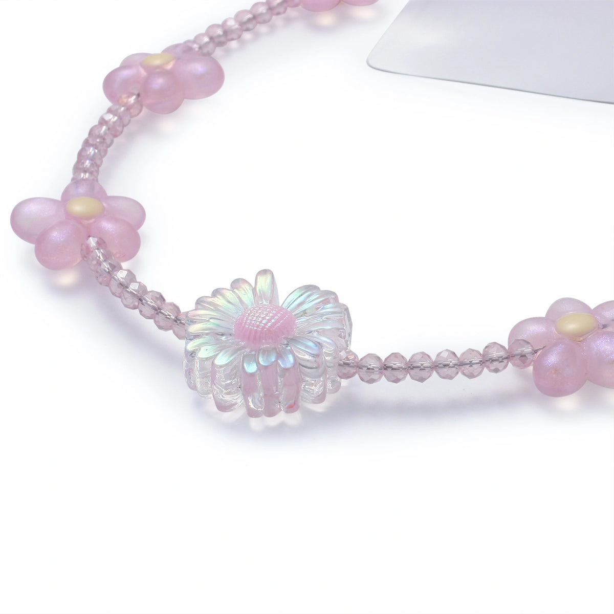 سلسلة جوال للنساء