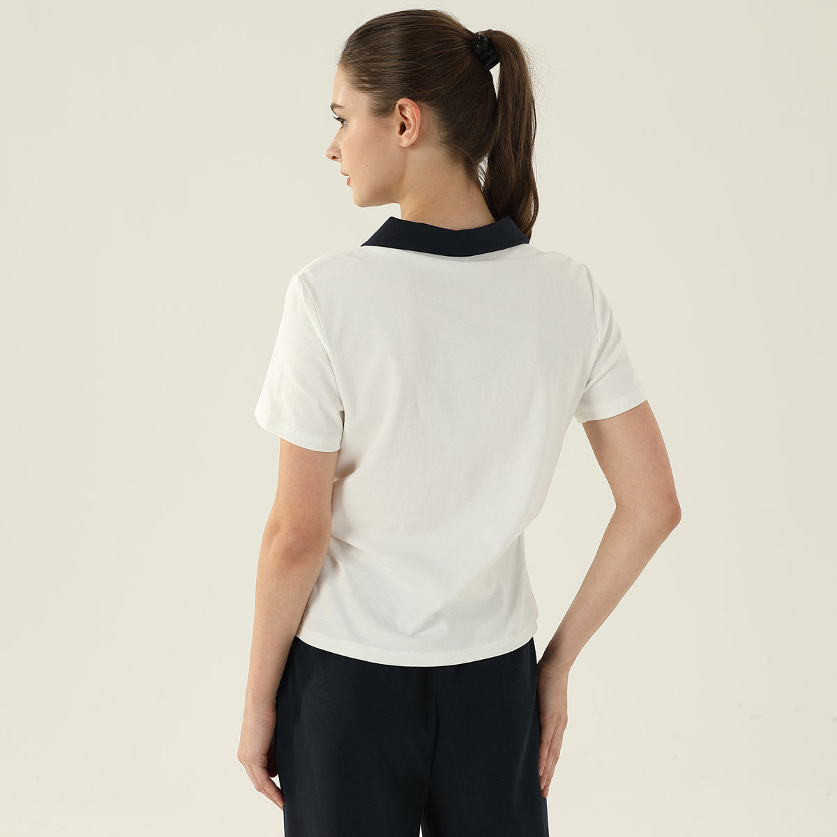 بولوشيرت نسائي بألوان متداخلة