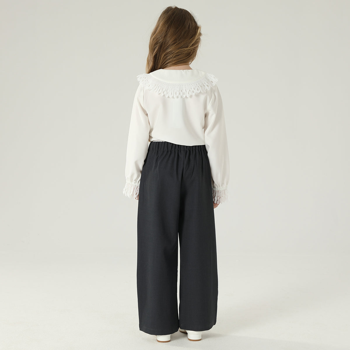 قميص منقط للبنات