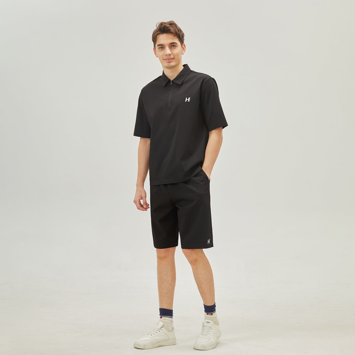 شورت كاجوال مزين بطباعة للرجال