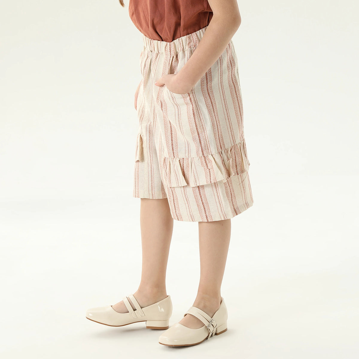 شورت مخطط للبنات