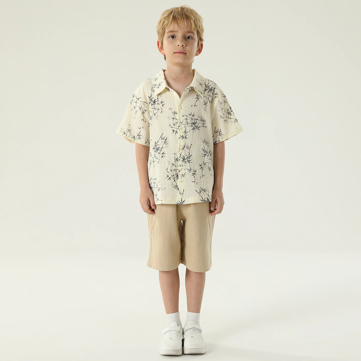 شورت مزين بطباعة للأولاد