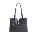 Free Black Elegant Shoulder Bag for Women Image