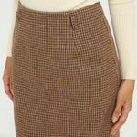 Elegant Checked Skirt for Women Image