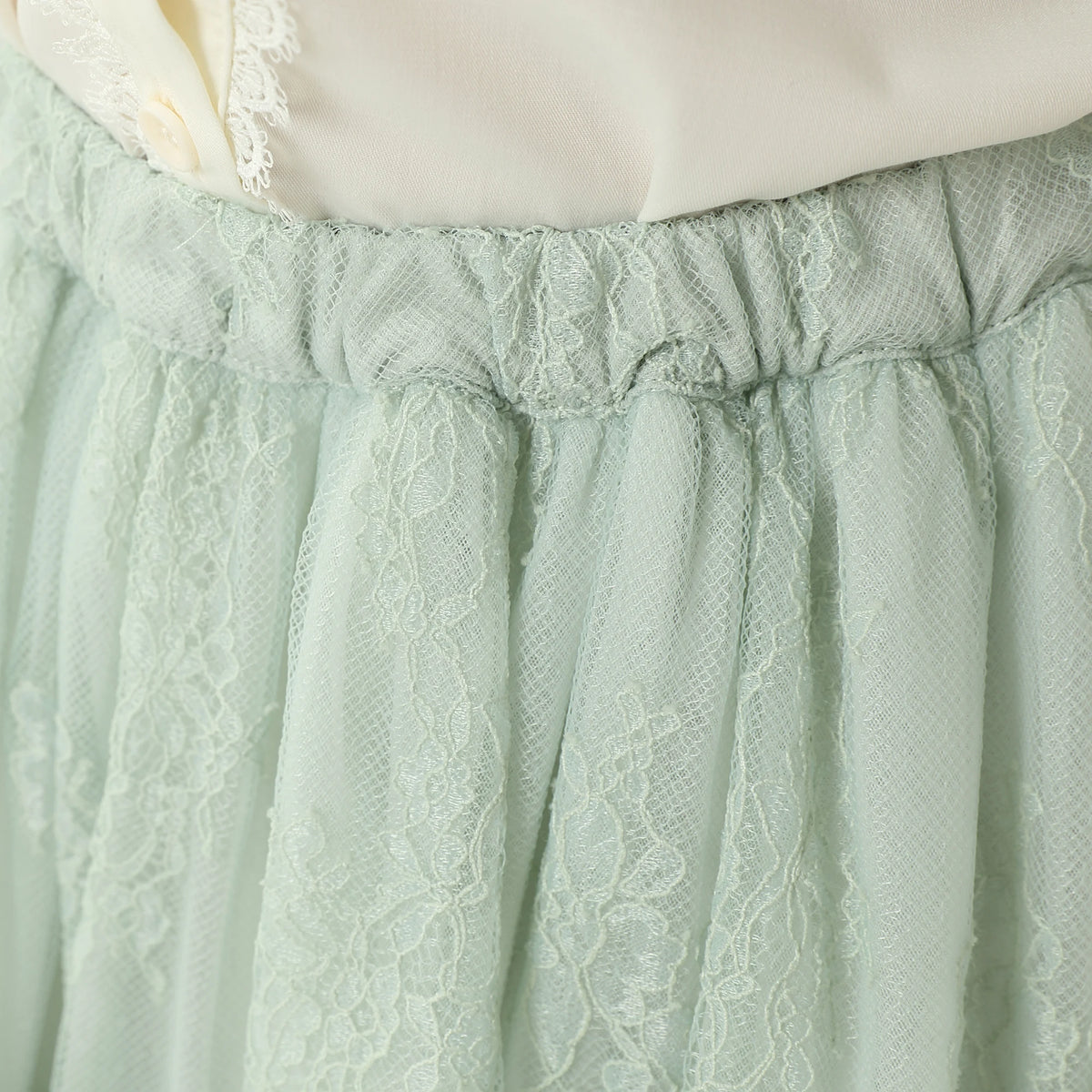 تنورة مزينة بنمط الزهور للبنات