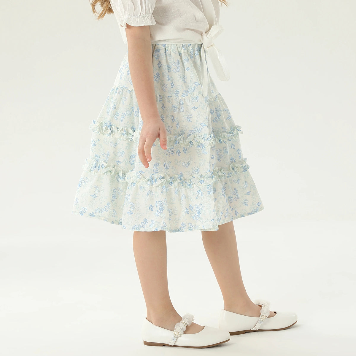 تنورة مزينة بنمط الزهور للبنات