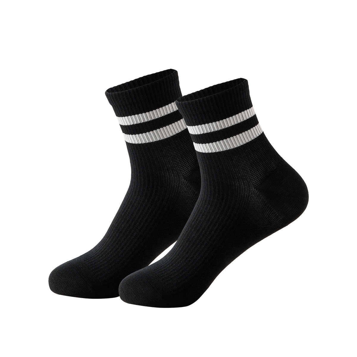 جوارب للنساء