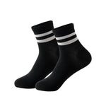 جوارب للنساء