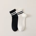 جوارب للنساء