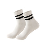 جوارب للنساء