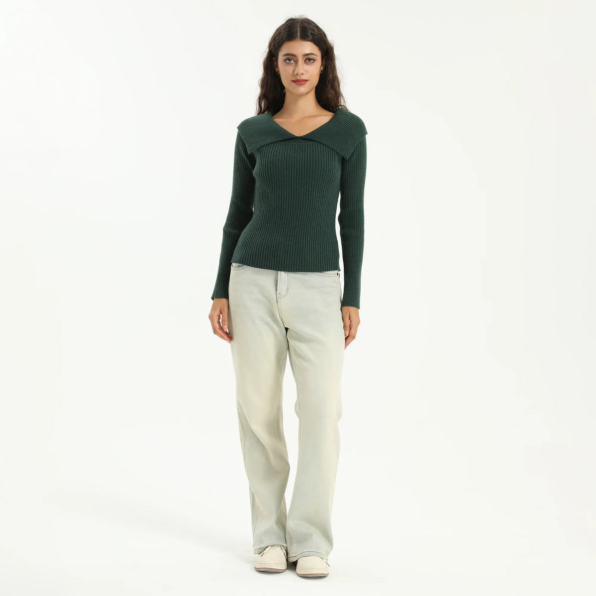 Elegant Plain Sweater for Women Image