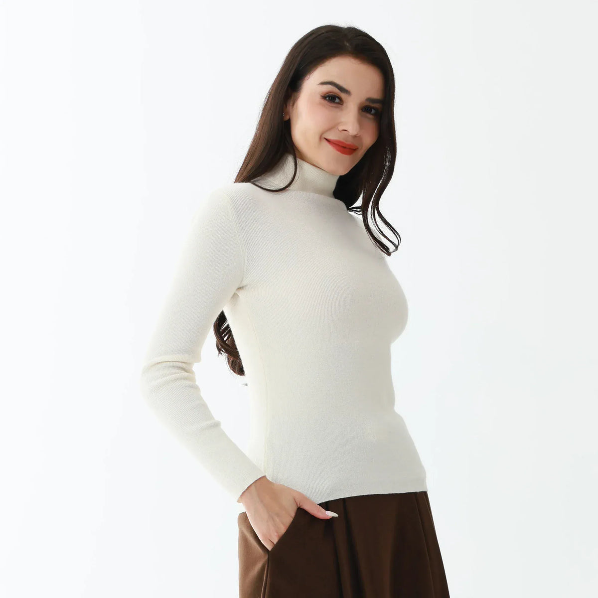 Elegant Plain Sweater for Women Image