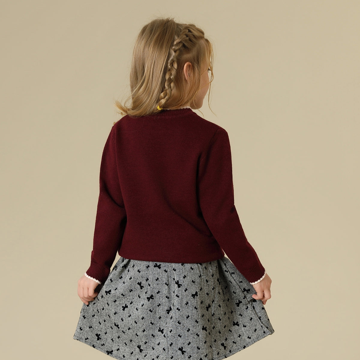 Prominent Print Sweater For Girls