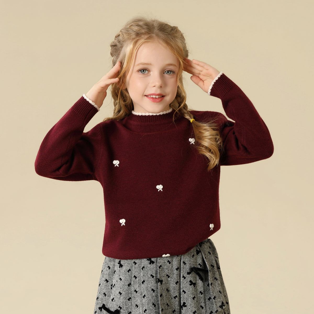 Prominent Print Sweater For Girls